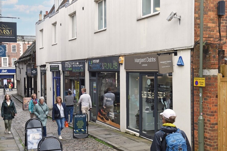 23-25 Chapel Street portfolio of 2 properties for sale on LoopNet.com - Building Photo - Image 3 of 5