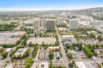 711 NE Halsey St, Portland, OR - AERIAL  map view - Image1