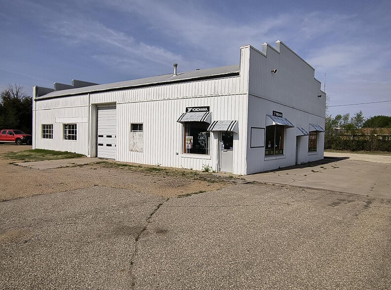 420 N Main St, Otis, KS for sale - Building Photo - Image 2 of 23