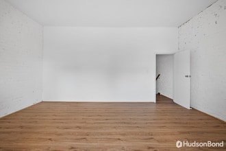 280 High St, Preston for lease Interior Photo- Image 1 of 1