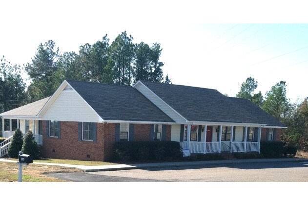 3024 Tobacco Rd, Hephzibah, GA 30815