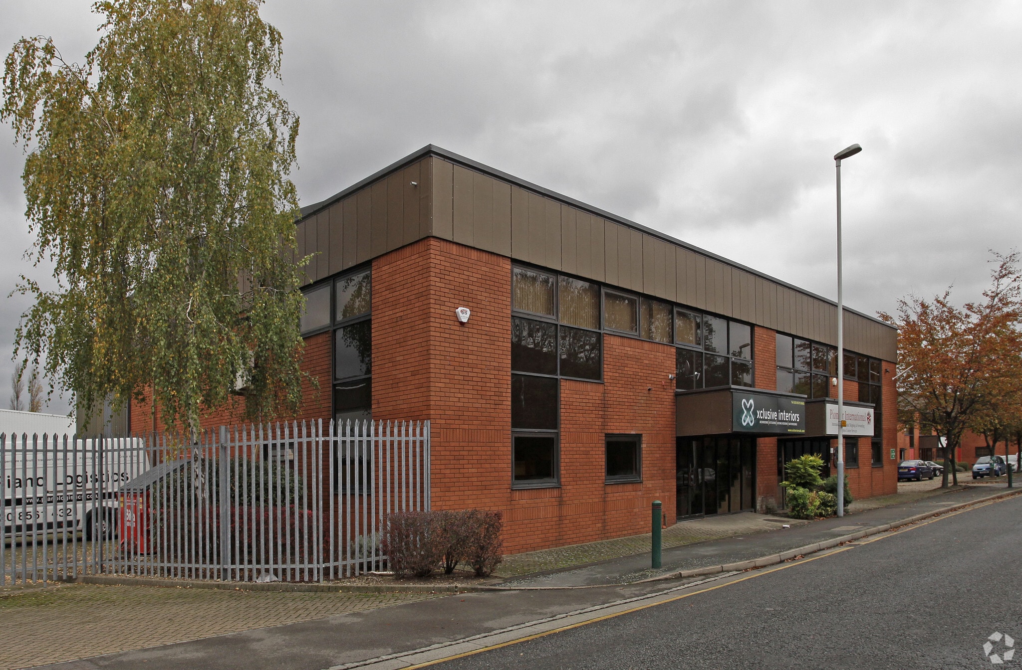 Pump Ln, Hayes for sale Primary Photo- Image 1 of 1