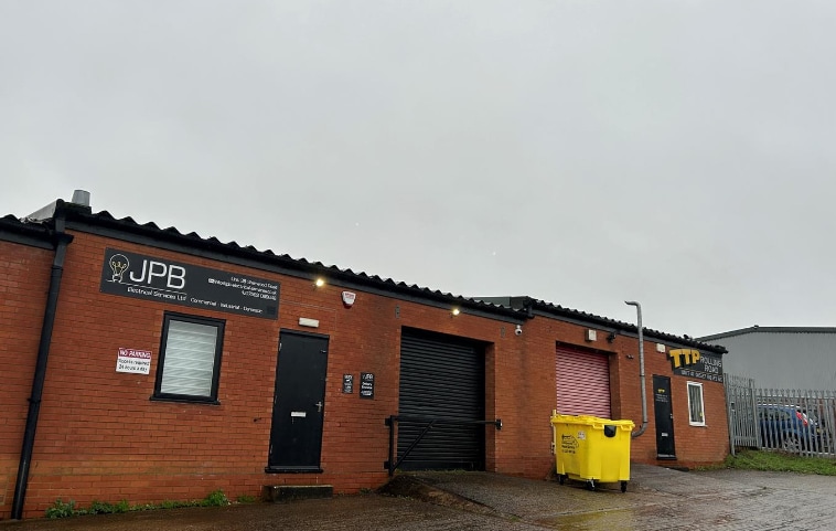 33-41 Sherwood Rd, Bromsgrove for sale Building Photo- Image 1 of 1