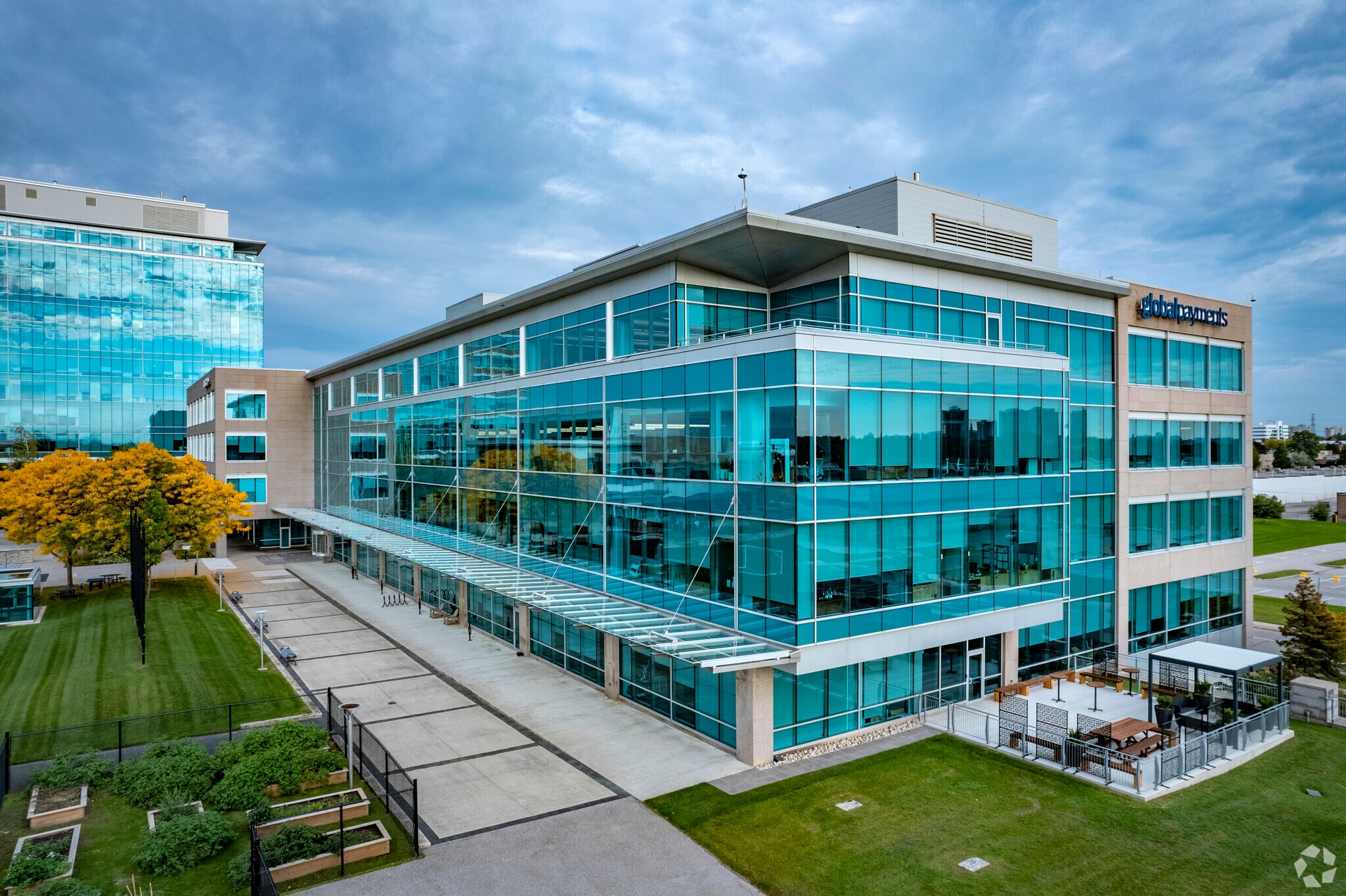 3381 Steeles Ave E, Toronto, ON for lease Building Photo- Image 1 of 7