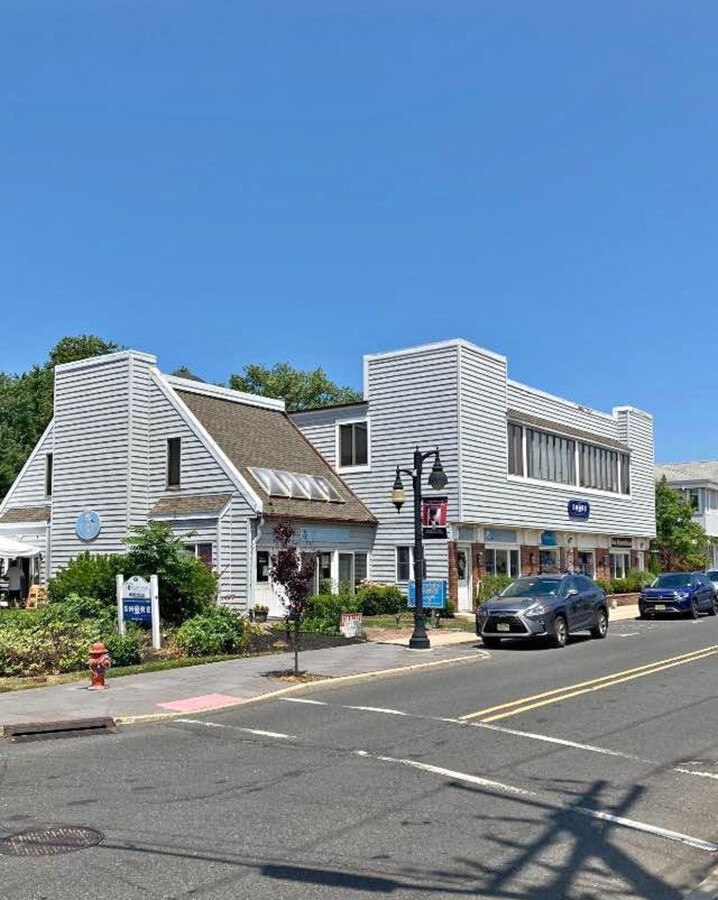 29 Beach Rd, Monmouth Beach, NJ 07750 | LoopNet