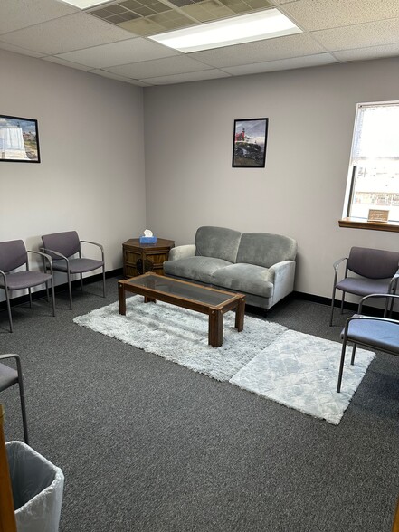 107 E US Highway 69, Claycomo, MO for lease - Interior Photo - Image 3 of 14