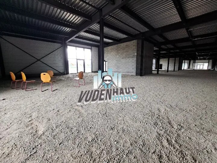 Flex in Pinsaguel for lease - Interior Photo - Image 3 of 7