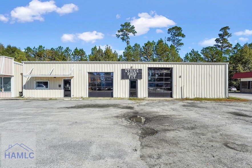 1661 E Oglethorpe Hwy, Hinesville, GA for lease - Building Photo - Image 3 of 30