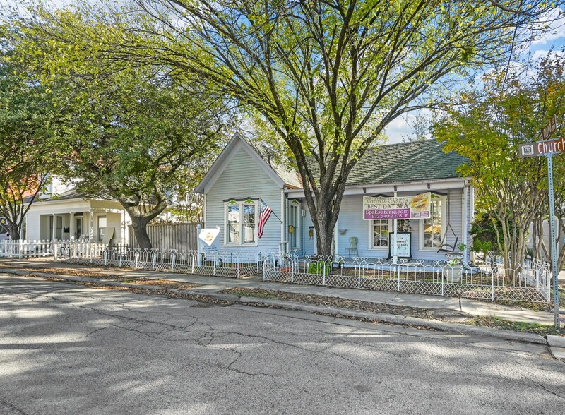 105 S Church St, McKinney, TX for sale - Building Photo - Image 3 of 17