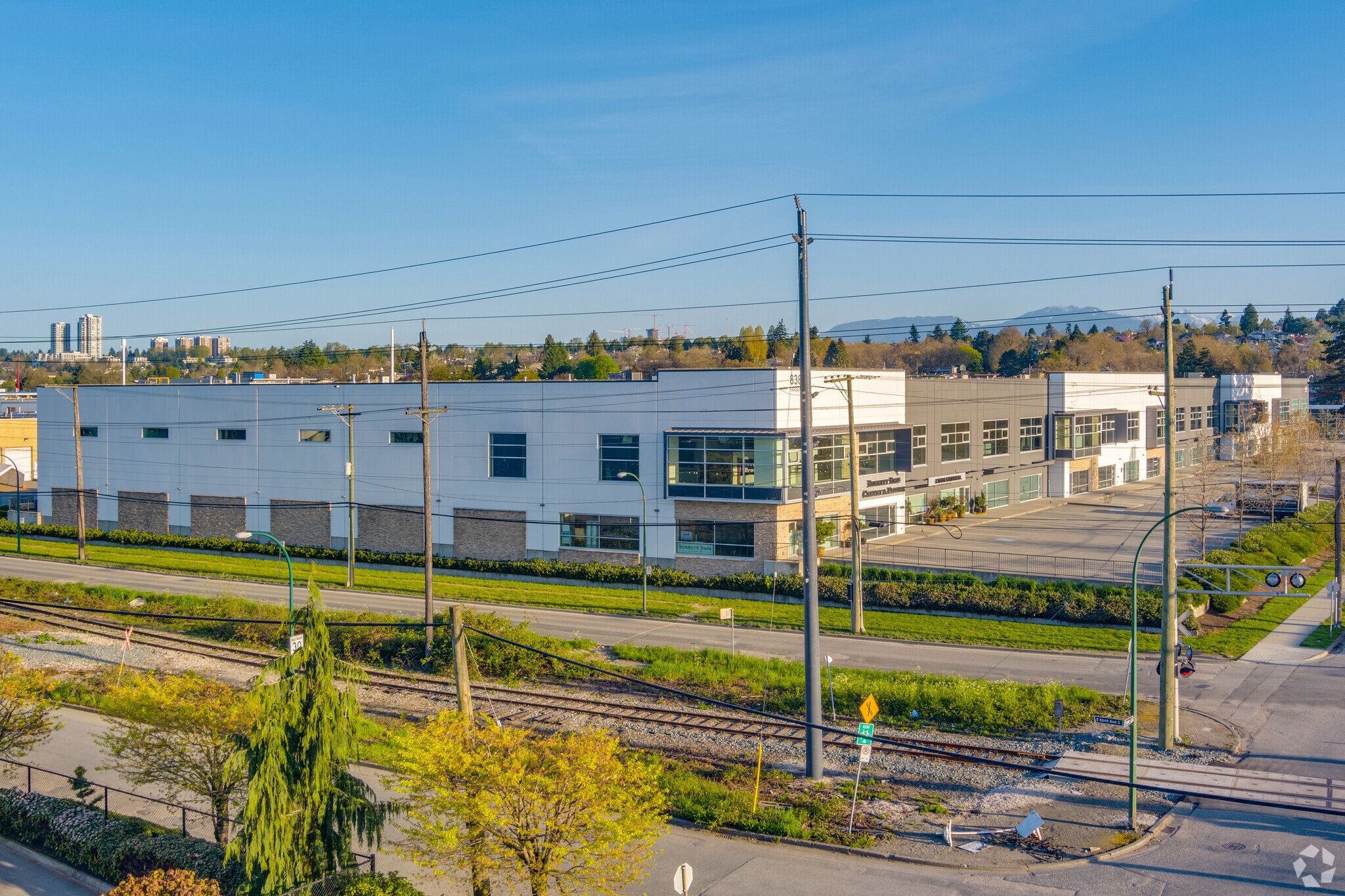 8385 Fraser St, Vancouver, BC for lease Building Photo- Image 1 of 8