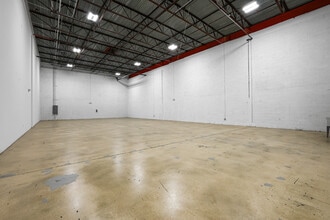 7950-7966 NW 14th St, Miami, FL for lease Interior Photo- Image 2 of 15