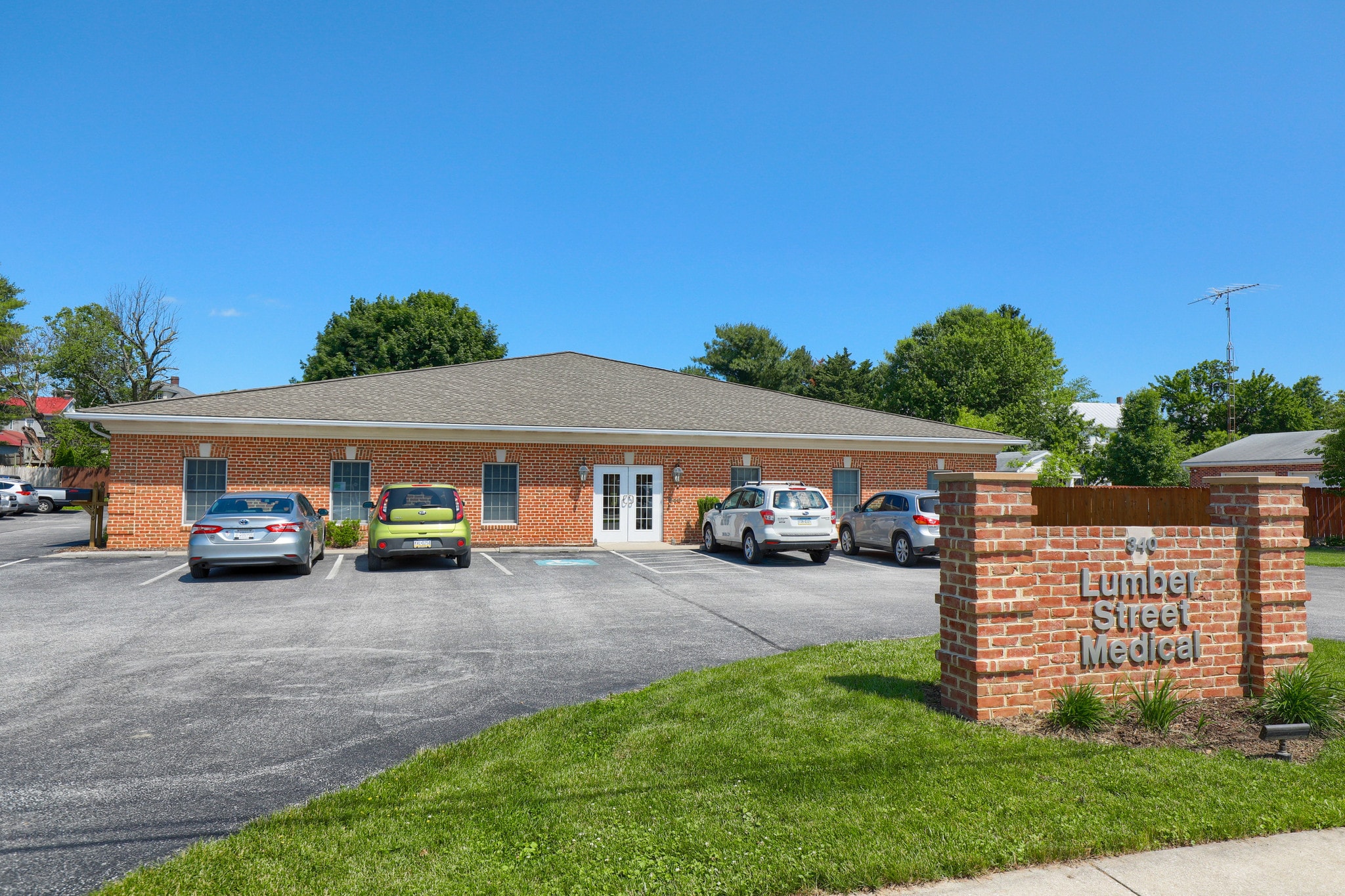 340 Lumber St, Littlestown, PA for sale Primary Photo- Image 1 of 1
