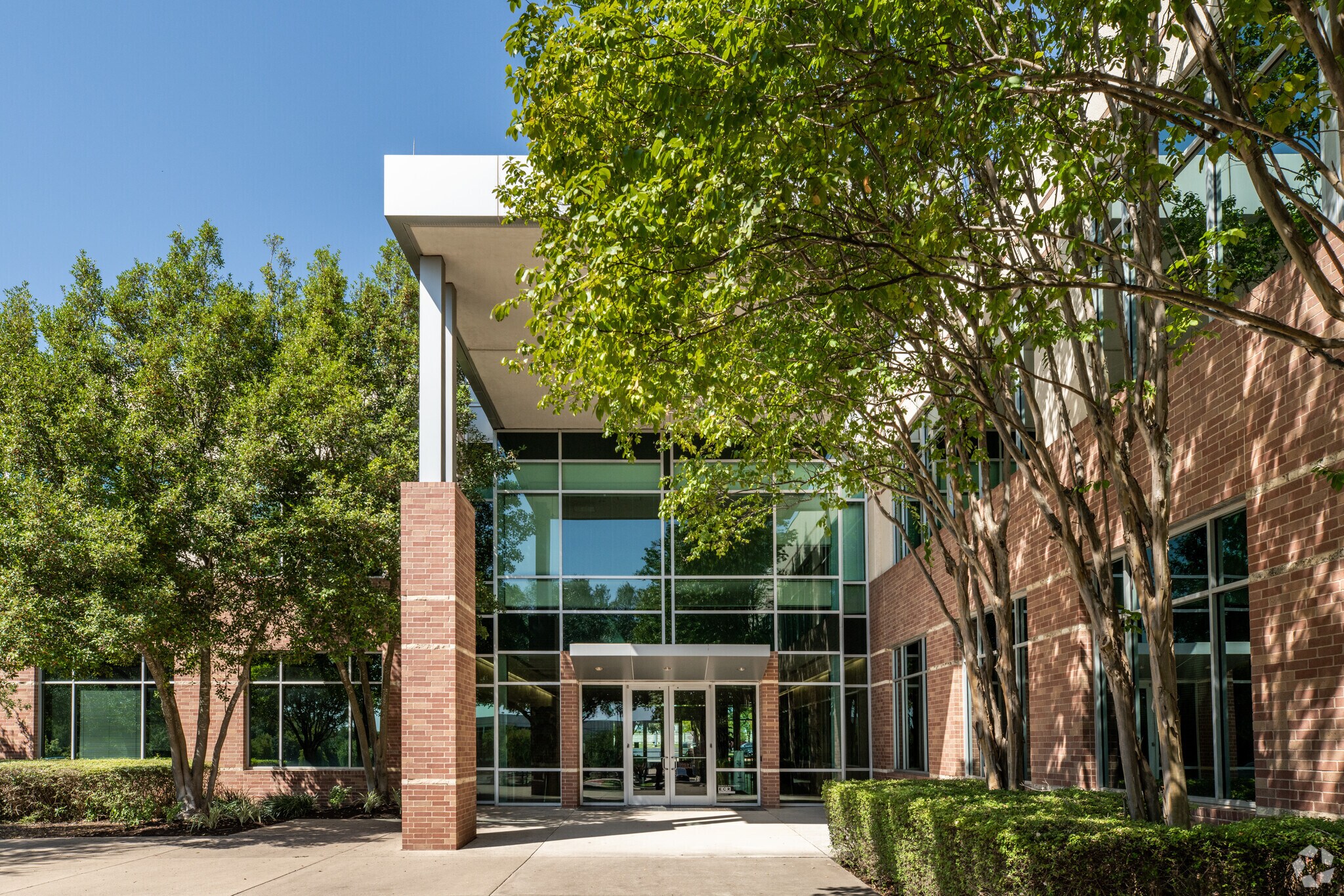 9601 Amberglen Blvd, Austin, TX for lease Building Photo- Image 1 of 21