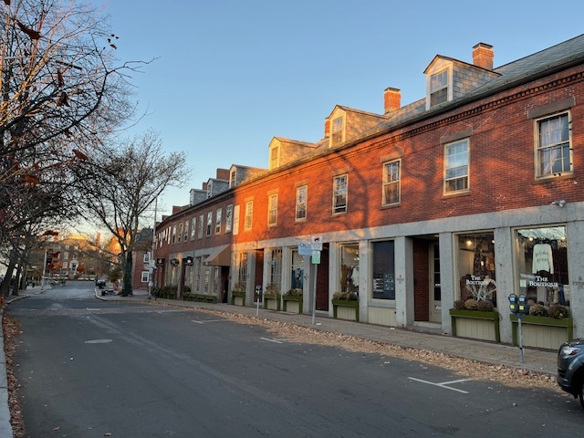 2-26 Front St, Salem, MA for lease - Building Photo - Image 3 of 6