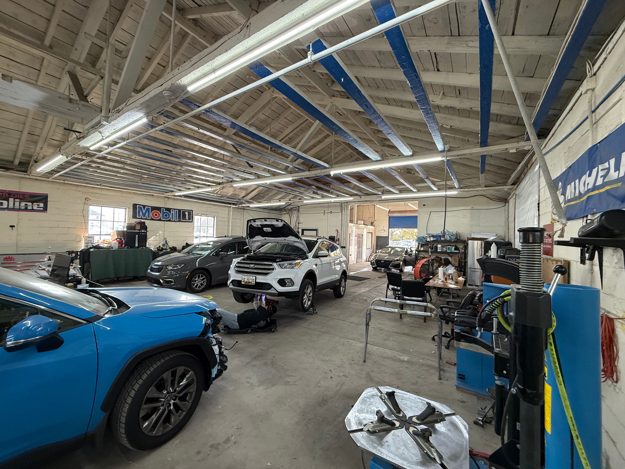 9 Wilson Dr, New Castle, DE for lease Building Photo- Image 1 of 11