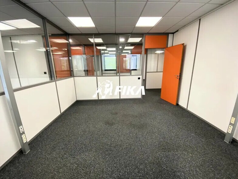 Office in Labège for lease - Interior Photo - Image 3 of 7