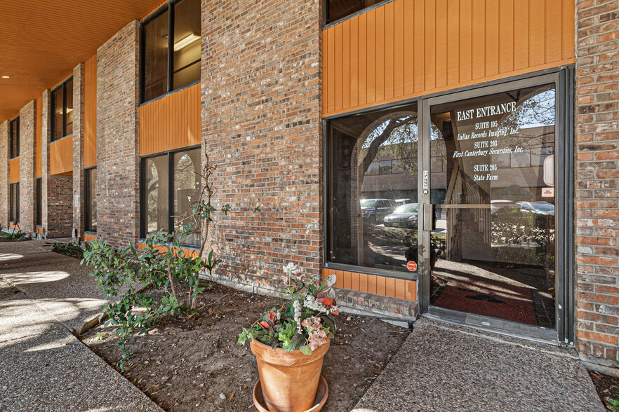 12989 Jupiter Rd, Dallas, TX for sale - Building Photo - Image 2 of 6