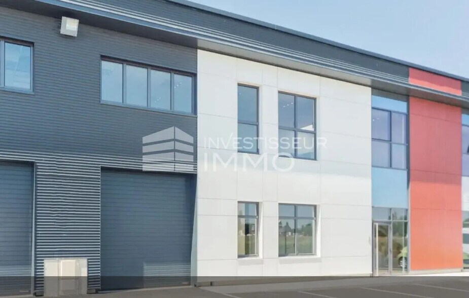 Flex in Lieusaint for lease - Building Photo - Image 3 of 3