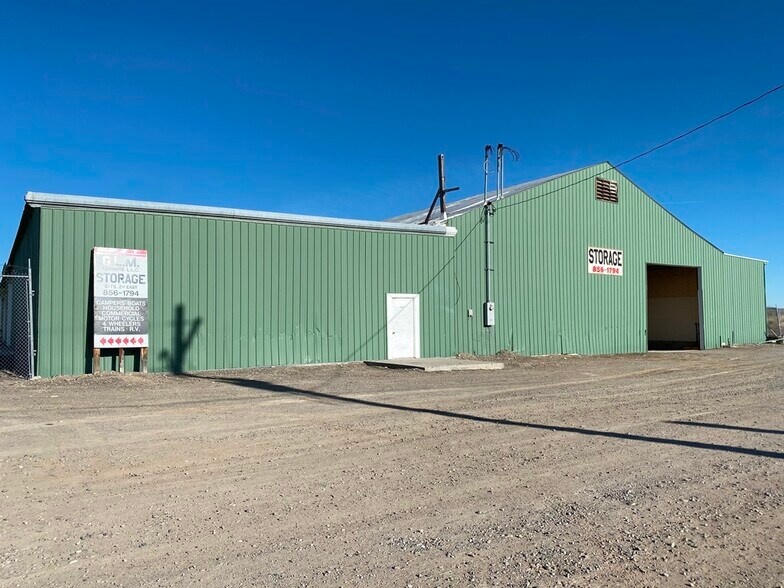 877 S 2nd St E, Riverton, WY for sale - Building Photo - Image 1 of 1