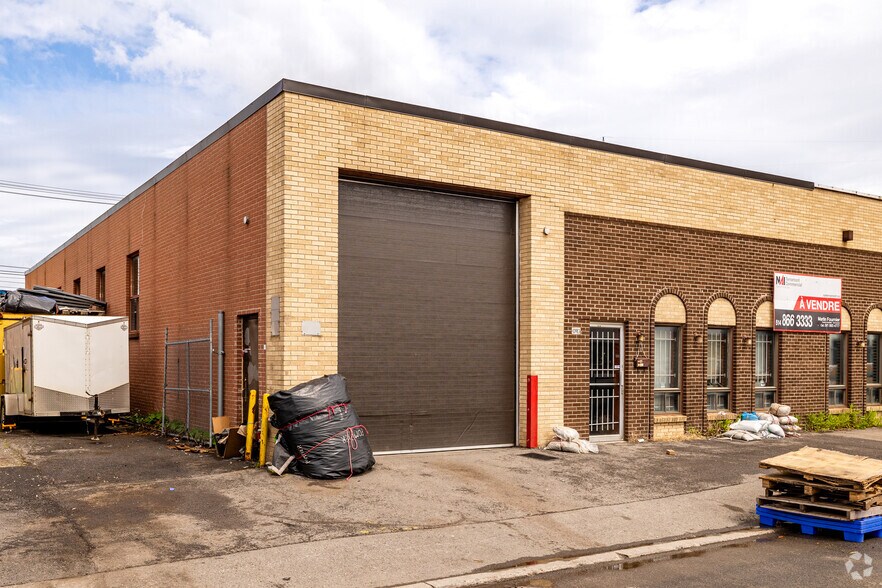 10983 Rue Jean-Massé, Montréal, QC for sale - Building Photo - Image 1 of 1