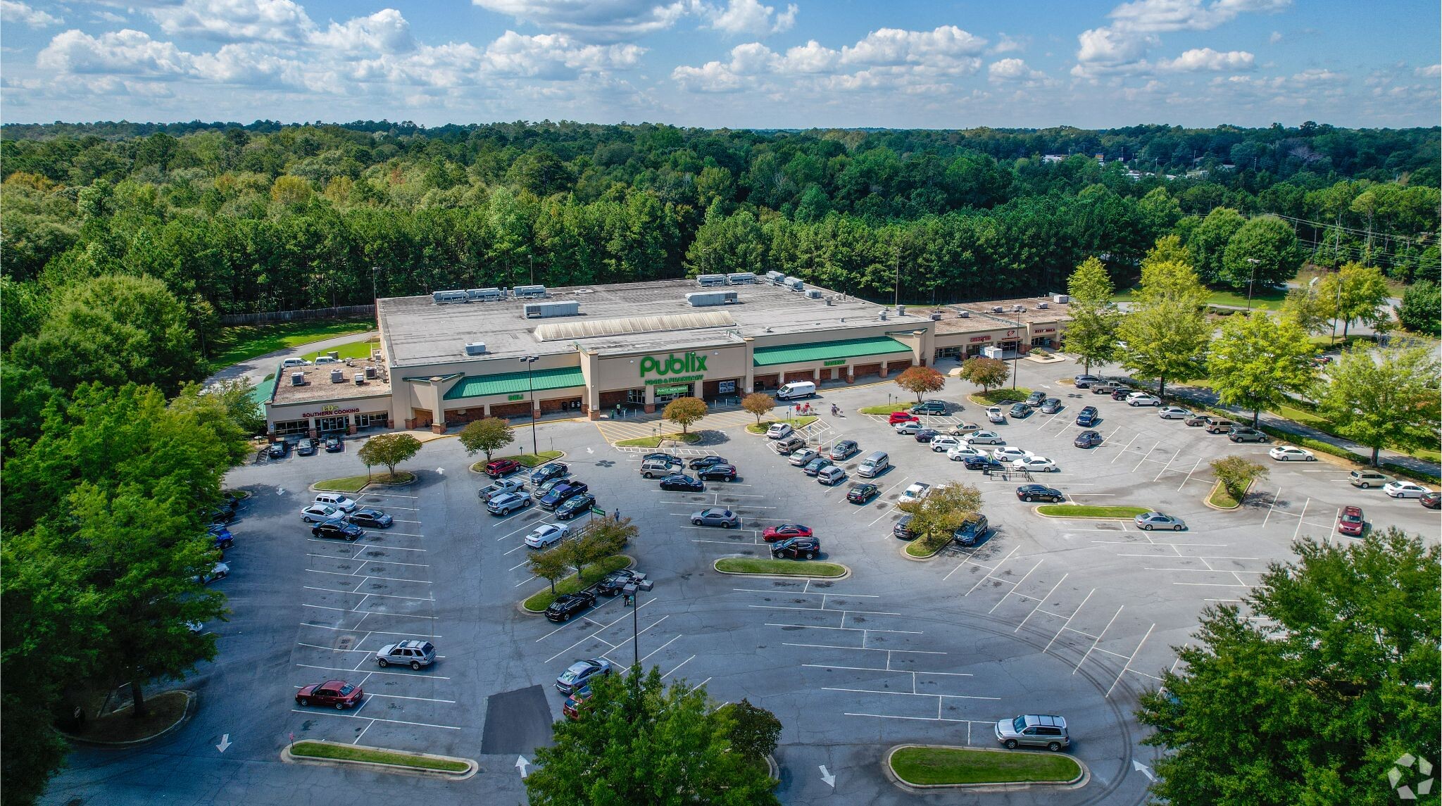 5425 Woodruff Farm Rd, Columbus, GA for lease Building Photo- Image 1 of 6