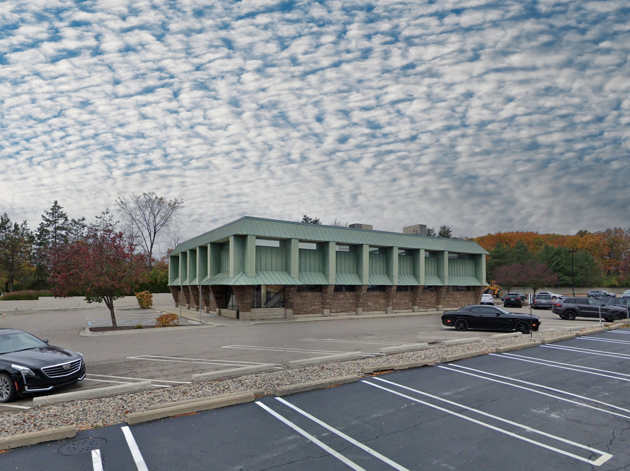 24724 Farmbrook Rd, Southfield, MI for lease Interior Photo- Image 1 of 3