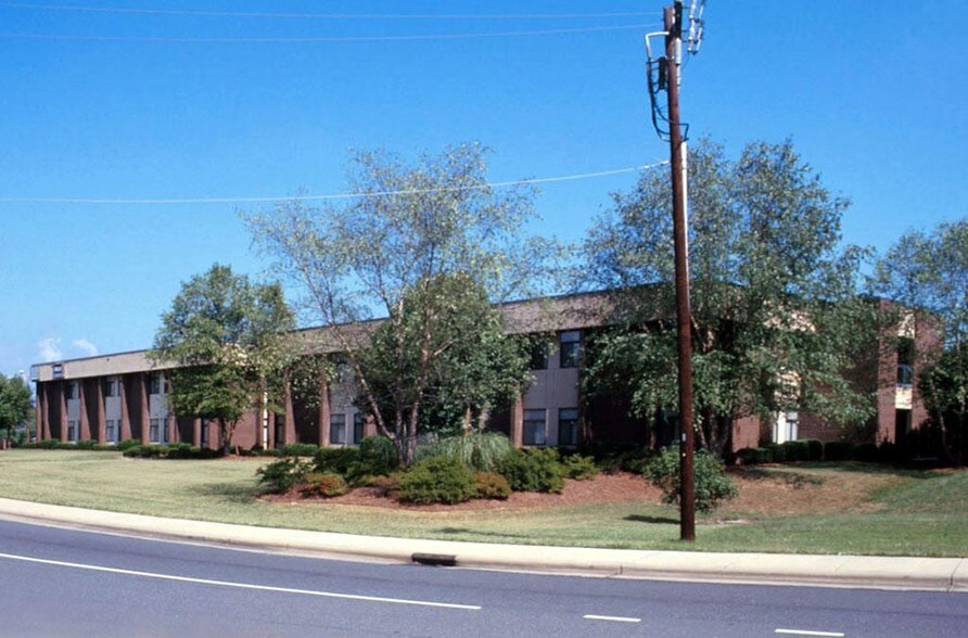10801 Johnston Rd, Charlotte, NC for lease - Other - Image 2 of 112