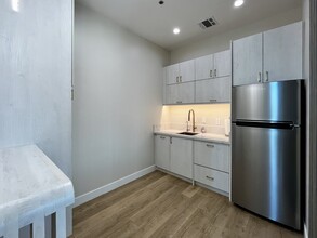 888 S Brea Canyon Dr, Diamond Bar, CA for lease Interior Photo- Image 2 of 9