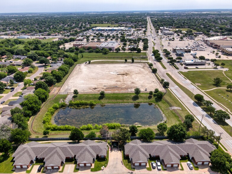 3620 Sycamore School rd, Fort Worth, TX for sale - Aerial - Image 2 of 7