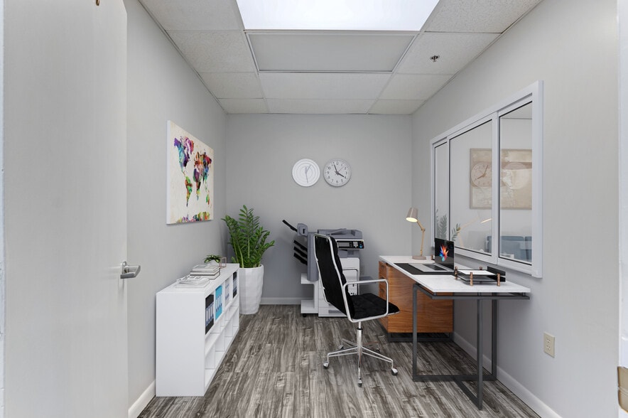 2900 W Cypress Creek Rd, Fort Lauderdale, FL for sale - Interior Photo - Image 3 of 27