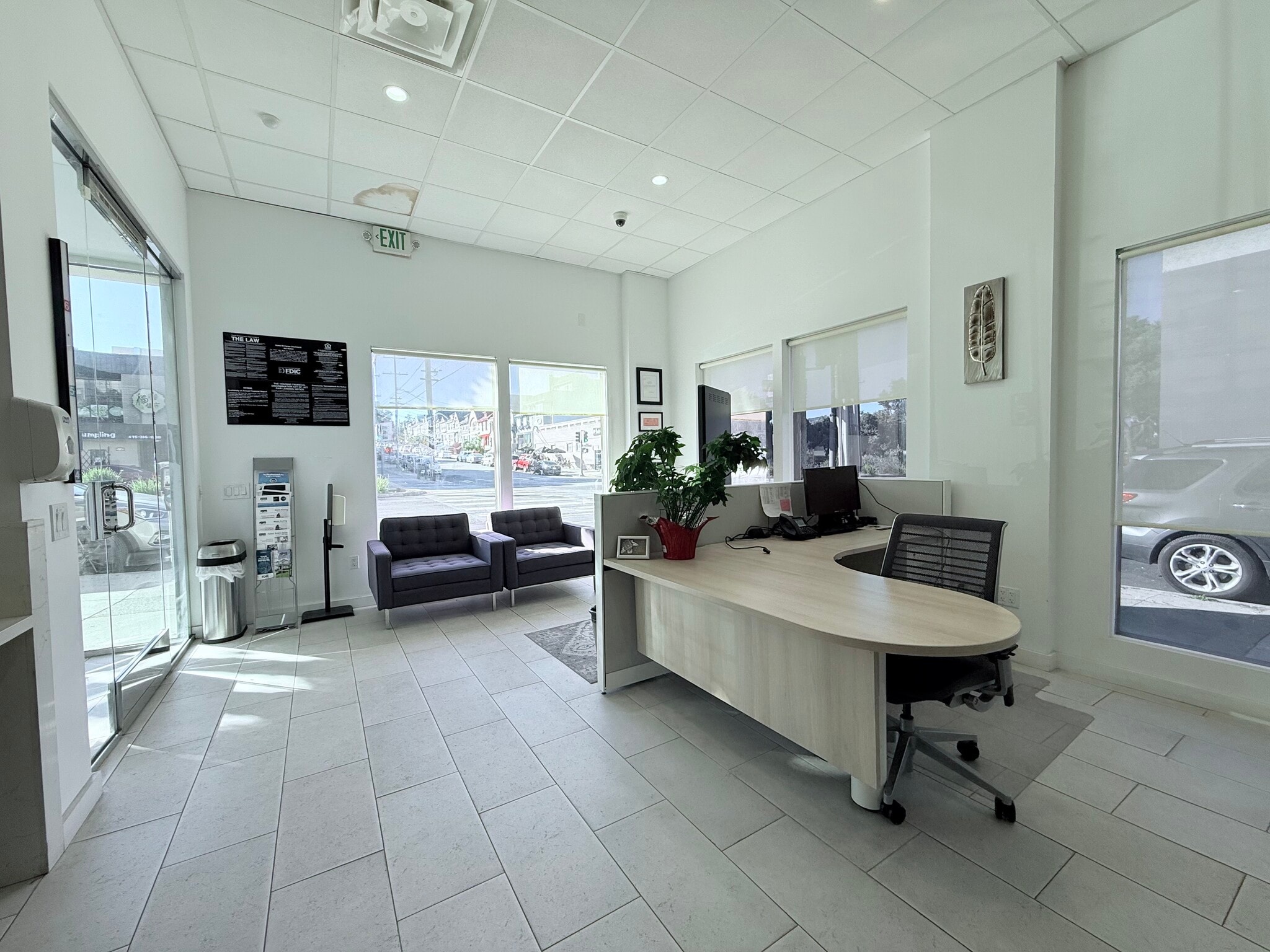 388 16th Ave, San Francisco, CA for lease Interior Photo- Image 1 of 9