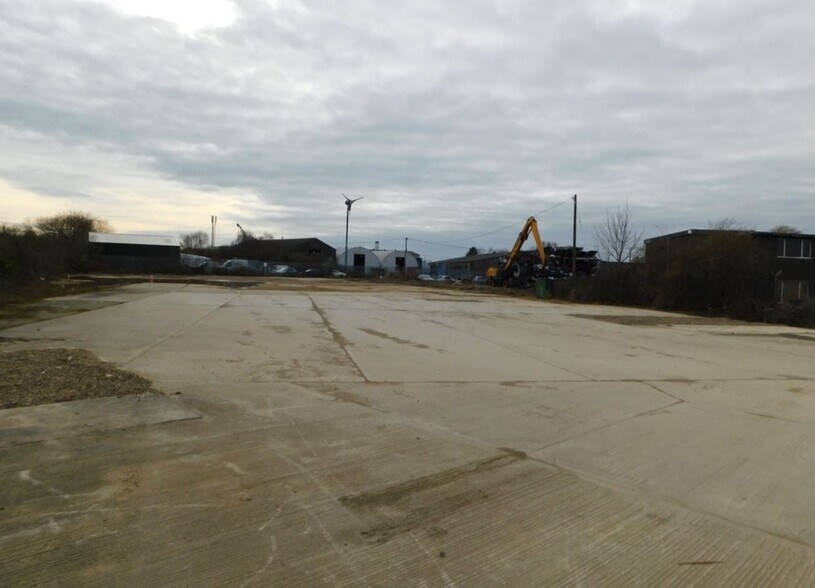 Oldfield Ln, Wisbech for sale - Primary Photo - Image 1 of 1