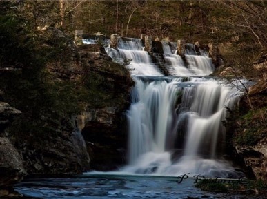 Dogpatch Resort, Marble Falls, AR for sale - Primary Photo - Image 1 of 1