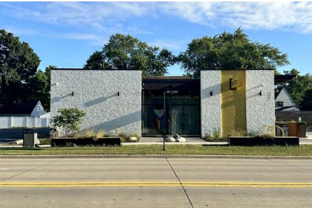 2222 W 11 Mile Rd, Berkley, MI for sale - Building Photo - Image 3 of 9