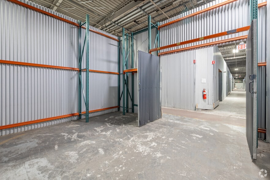 530 West St, Braintree, MA for lease - Interior Photo - Image 3 of 21