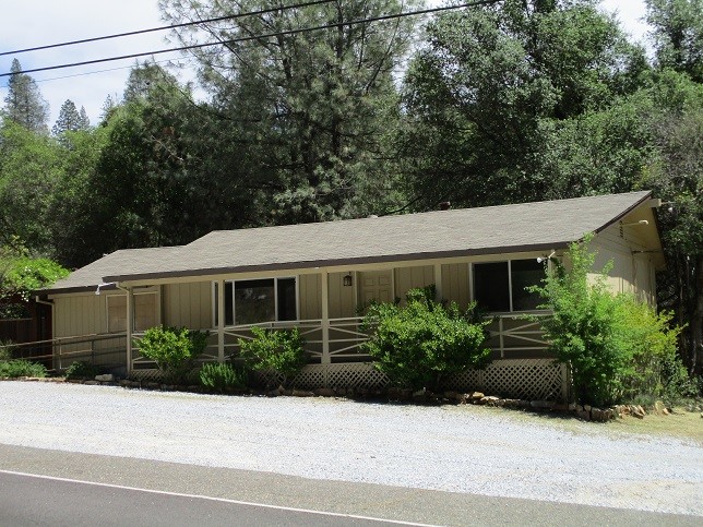 5951 Mount Aukum Rd, Somerset, CA for sale - Building Photo - Image 1 of 1