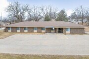 3919 Messanie St, Saint Joseph MO - Convenience Store