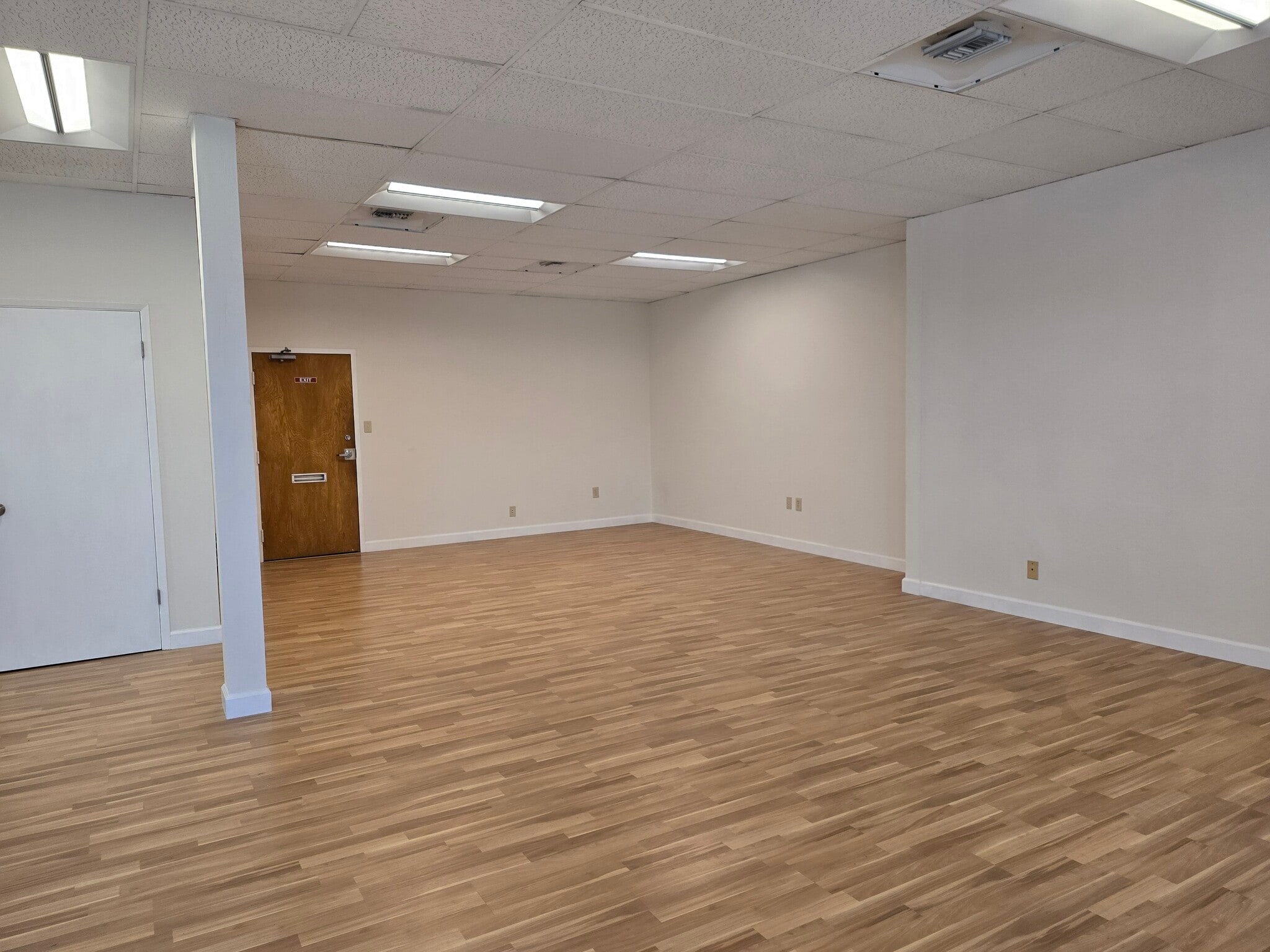 1501 N Broadway, Walnut Creek, CA for lease Interior Photo- Image 1 of 6