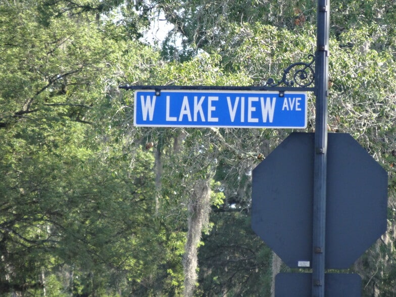 142-152 W Lakeview Ave, Lake Mary, FL for lease - Building Photo - Image 2 of 23