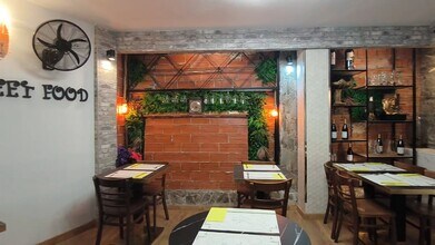 Carrer de Trinxant, 125-127, Barcelona, Barcelona for lease - Commercial Listing Video