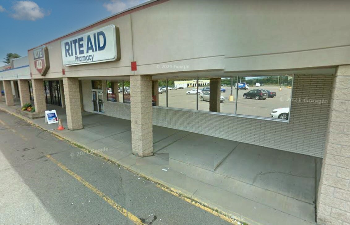 29003014 Elmira St, Sayre, PA 18840 Valley Shopping Plaza