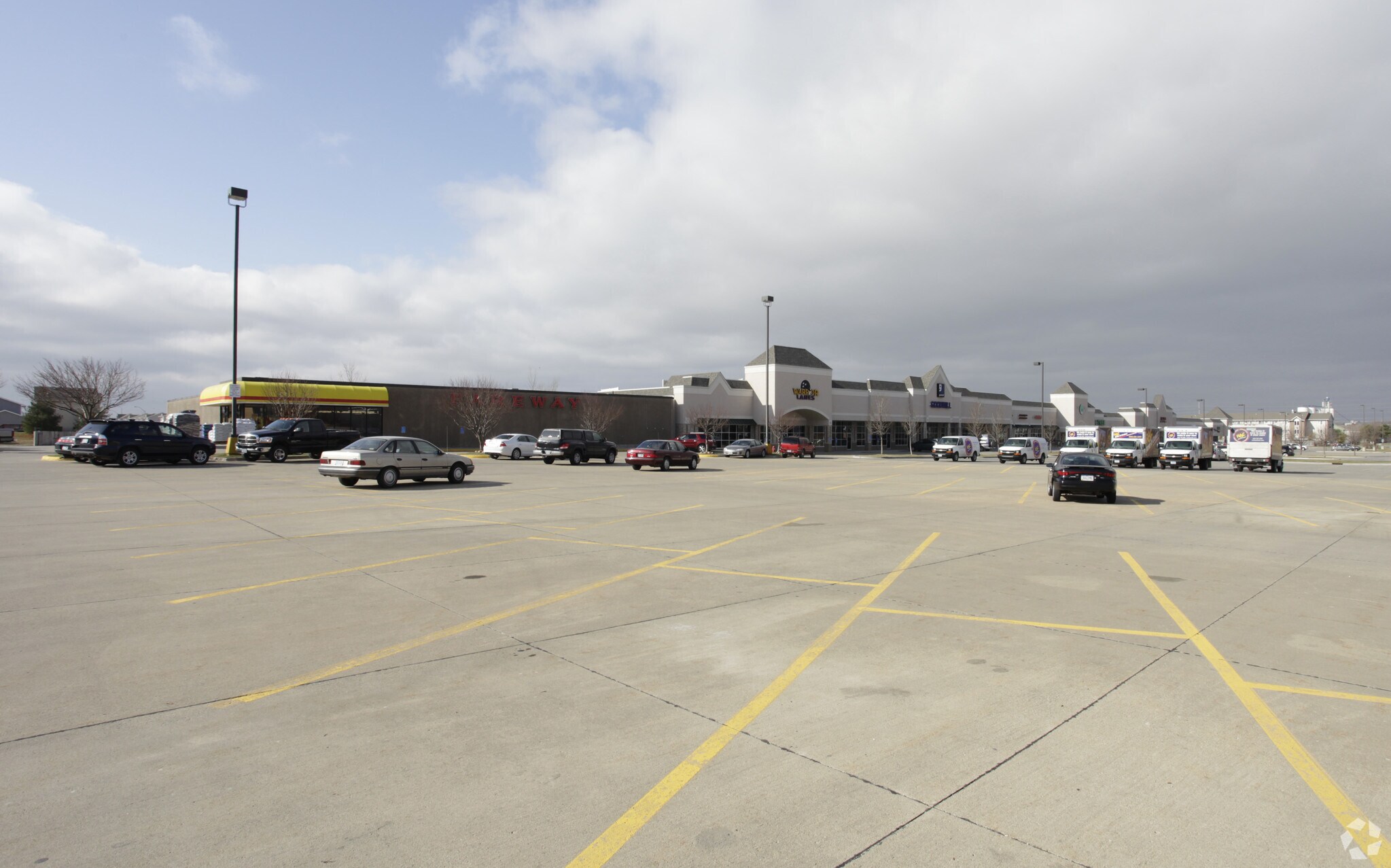 50-190 SE Laurel St, Waukee, IA for lease Primary Photo- Image 1 of 6