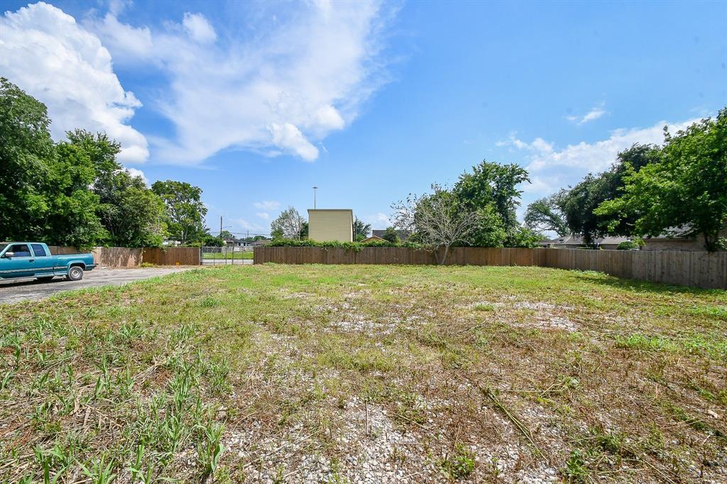 6802 Loma Vista St, Houston, TX 77085 | LoopNet