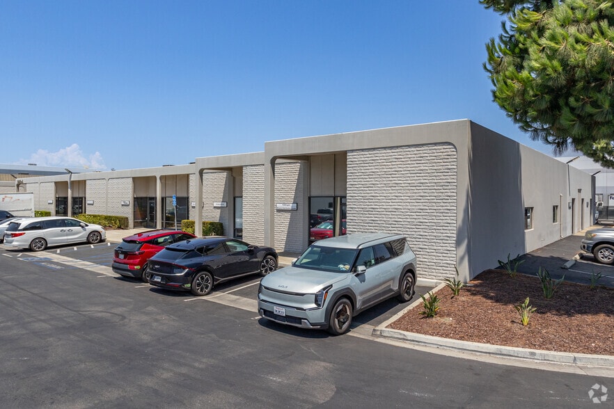 1440 S State College Blvd, Anaheim, CA for lease - Building Photo - Image 2 of 22