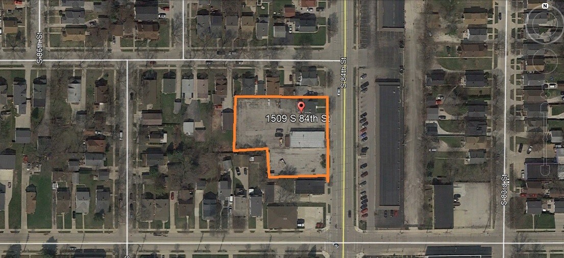 1509 S 84th St, West Allis, WI 53214