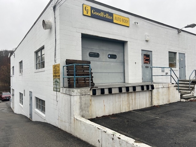 123-129 Plainfield Ave, Bedford Hills, NY for sale - Building Photo - Image 1 of 1