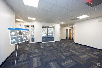 6025 The Corners Pky, Peachtree Corners, GA for lease Building Photo- Image 2 of 9