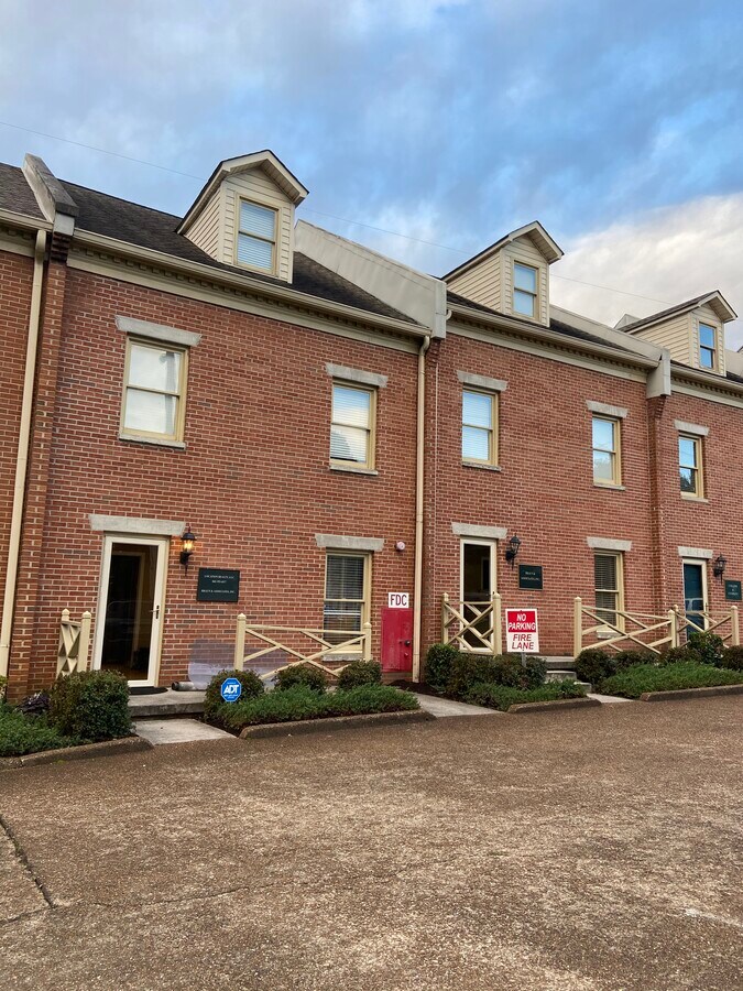 315317 E Ebenezer Rd, Knoxville, TN 37923