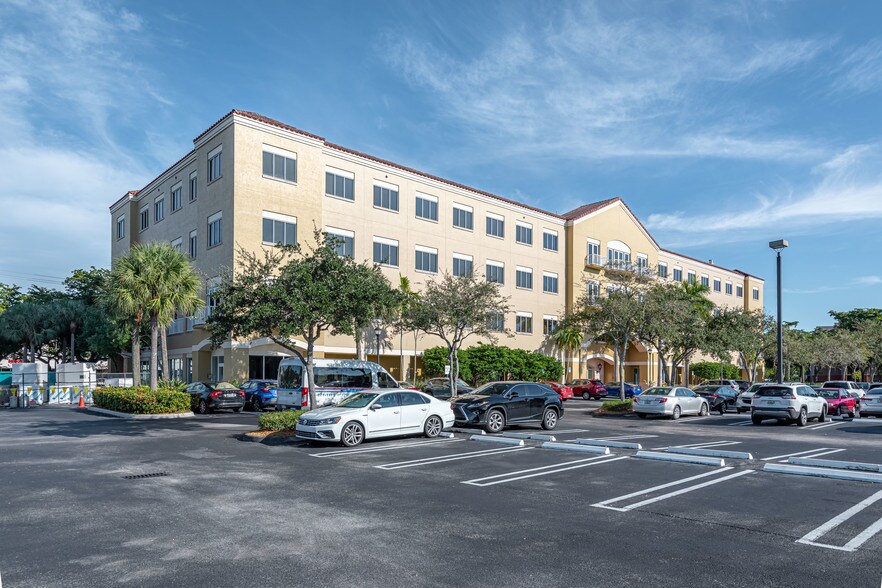 Office Depot Northwest 57th Avenue Miami Lakes Fl 8100 Oak Ln, Miami Lakes, FL 33016 - Governor's Square | LoopNet