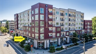 Retail/Office Space Near UO Campus - Bar